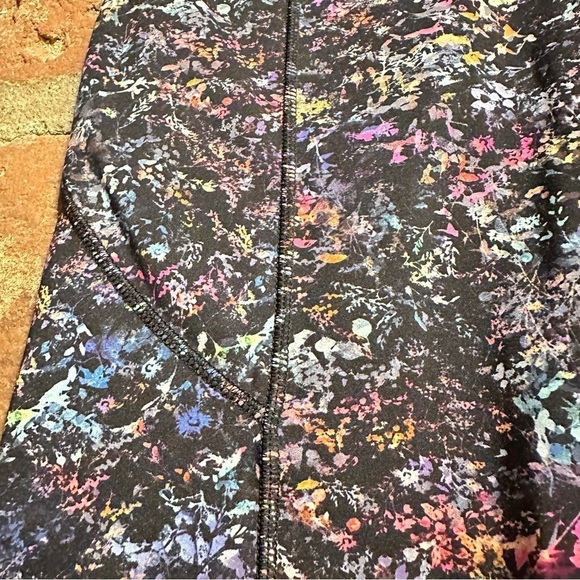 Lululemon Base Pace High-Rise Running Tight 25" Floral Spray Multi size 4 pants - Picture 10 of 15